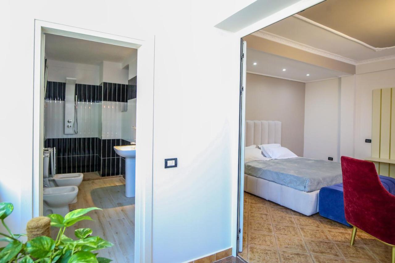 Hotel Vila Stefa Vlorë 외부 사진