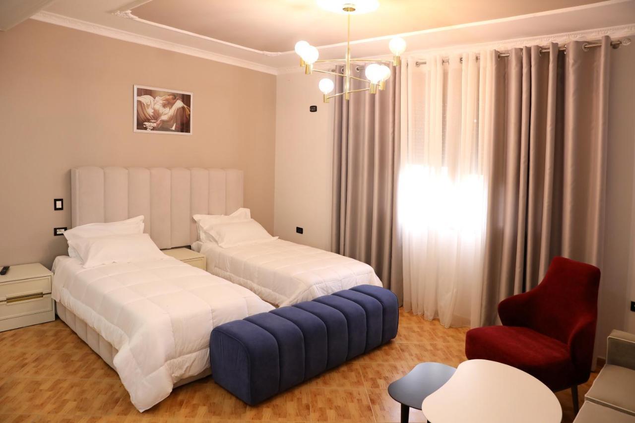 Hotel Vila Stefa Vlorë 외부 사진