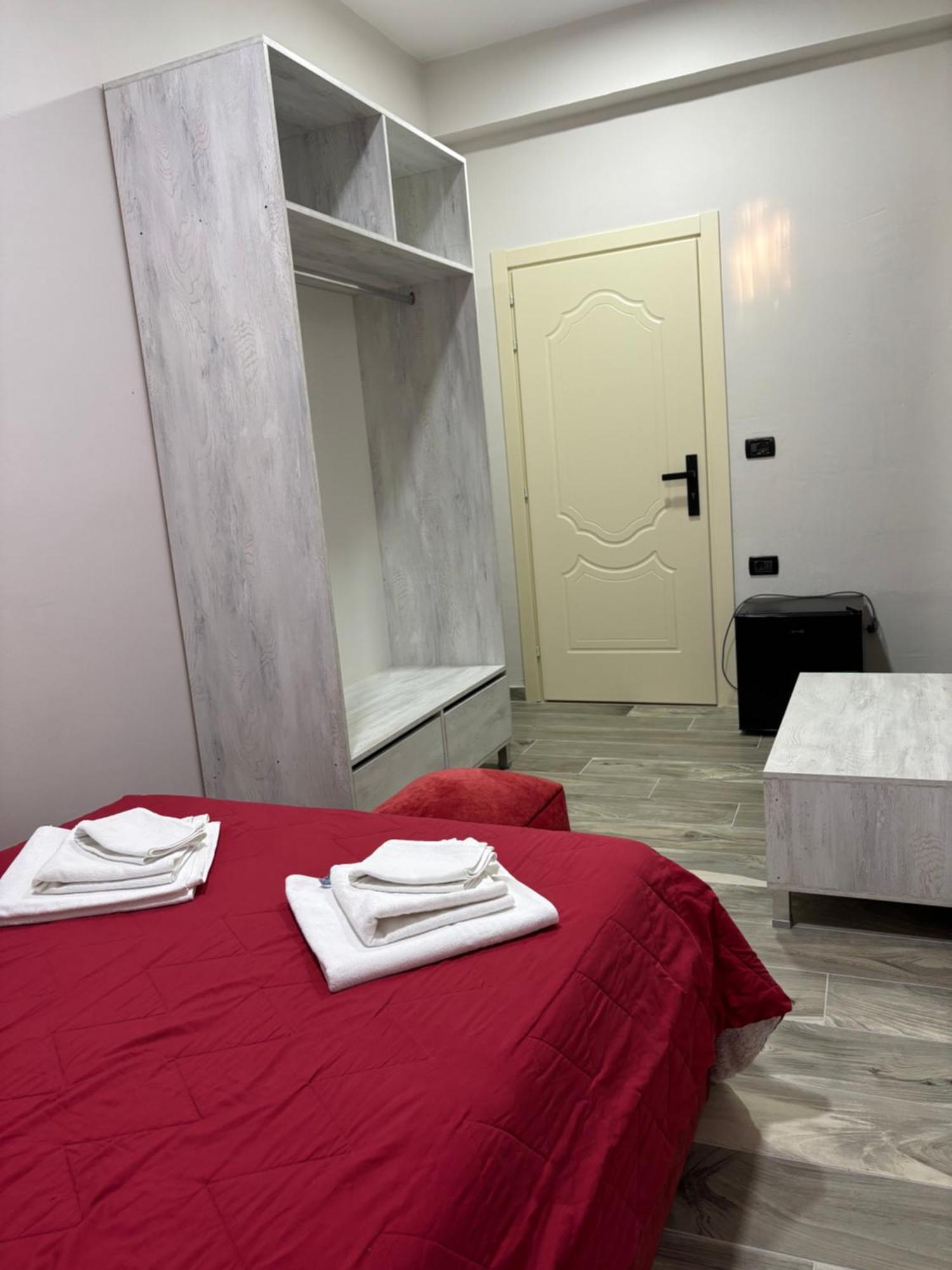 Hotel Vila Stefa Vlorë 외부 사진